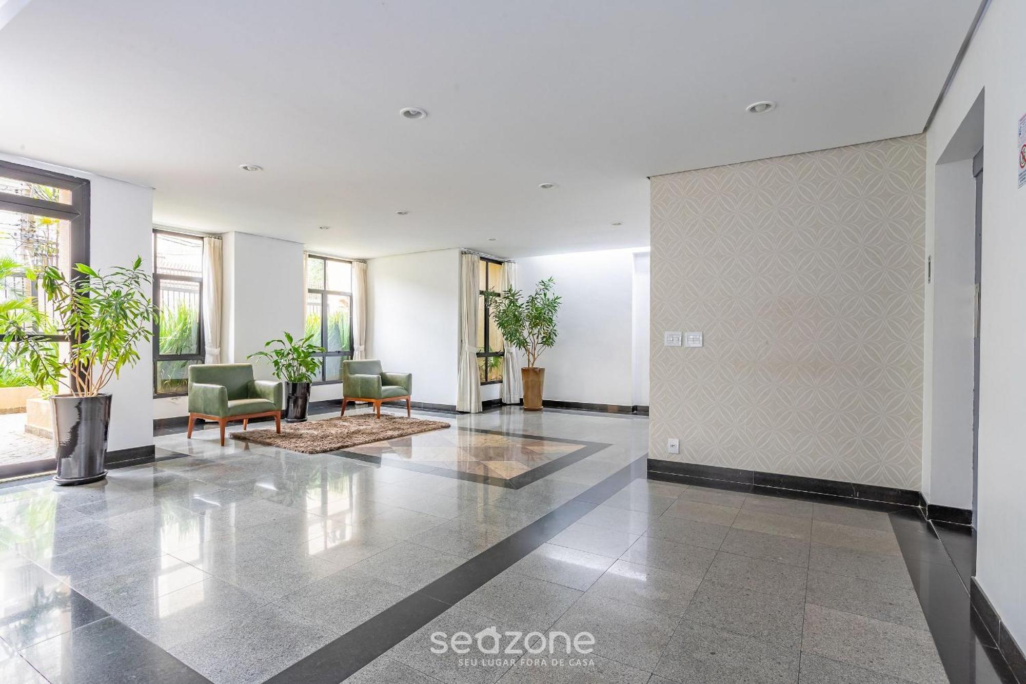 Apartamento Conforto E Praticidade Em Moema/sp Npz093 *